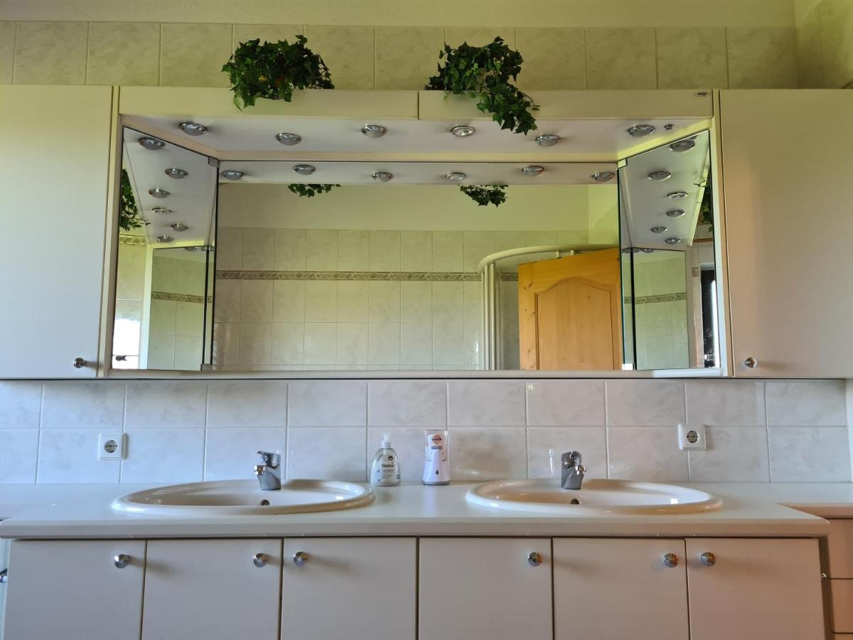 Schoenes Ferienhaus Am Herrenberg Prien am Chiemsee Buitenkant foto